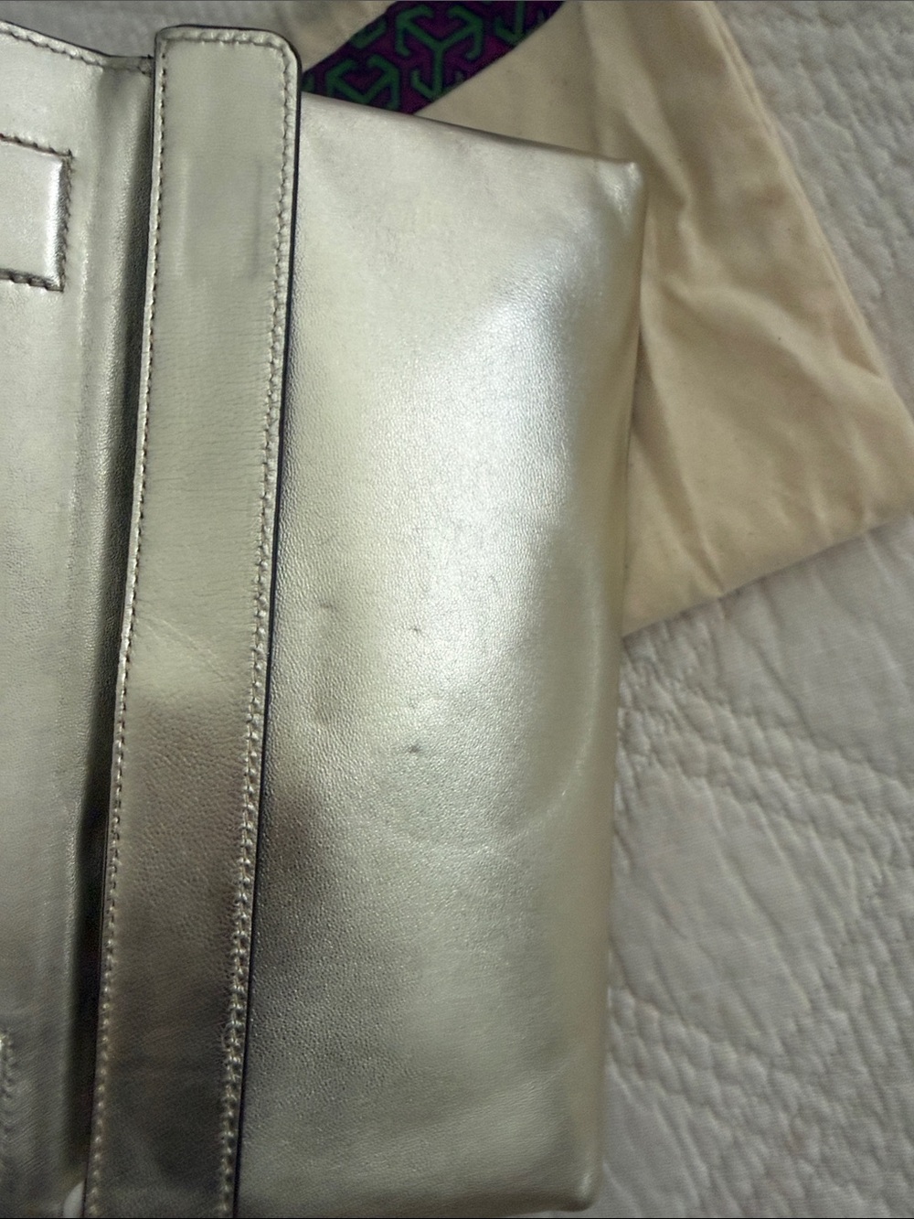 TORY BURCH Miller Clutch Bag Gold Leather Clutch Bag - Picture 11 of 16